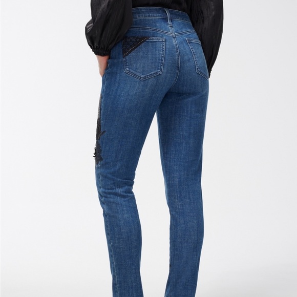 Chico’s So Slimming ankle jeans - Picture 2 of 9